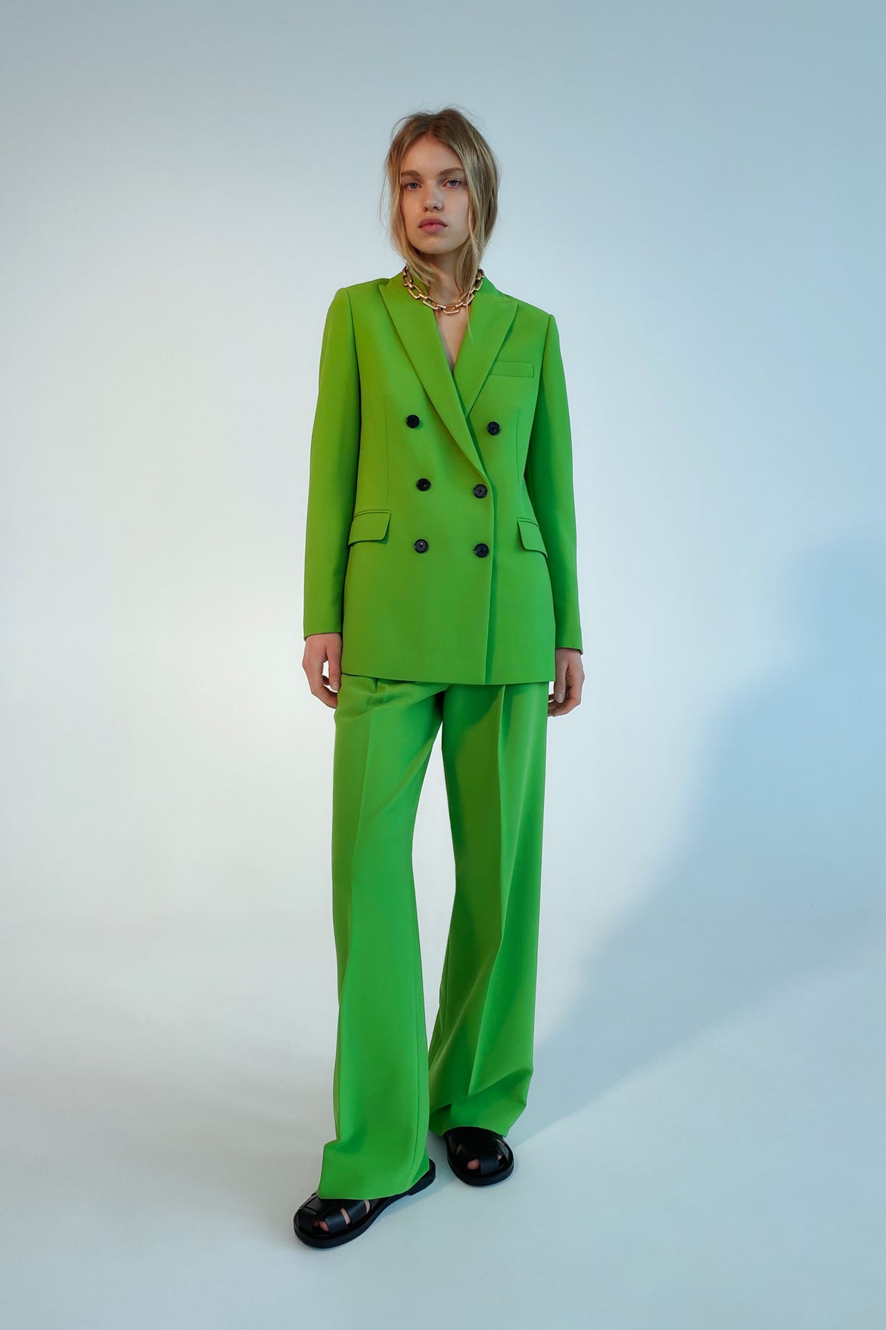 Zara's Spring 2022 Collection Is Full ...